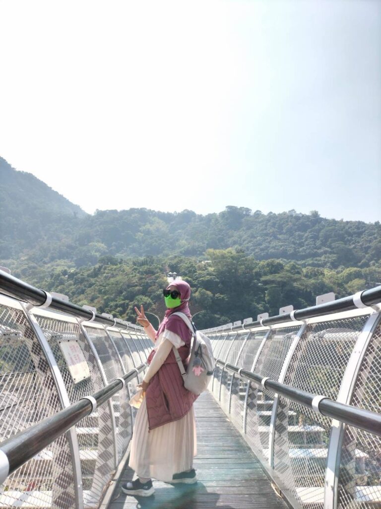 Suspension bridge near the Indigenous Culture Park, Pingtung